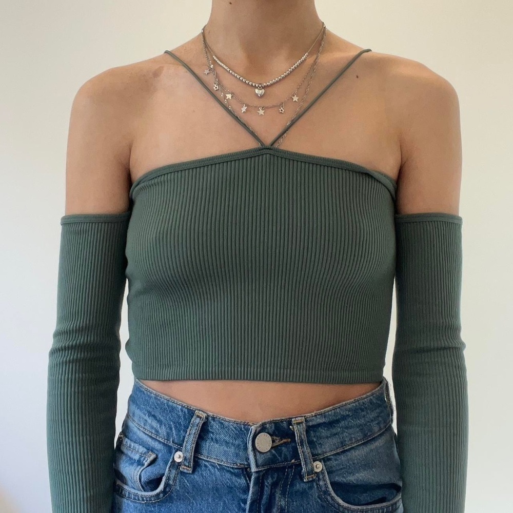 NWT - ZARA - Green ribbed Open shoulder Cropped top. M/L - Picture 7 of 9